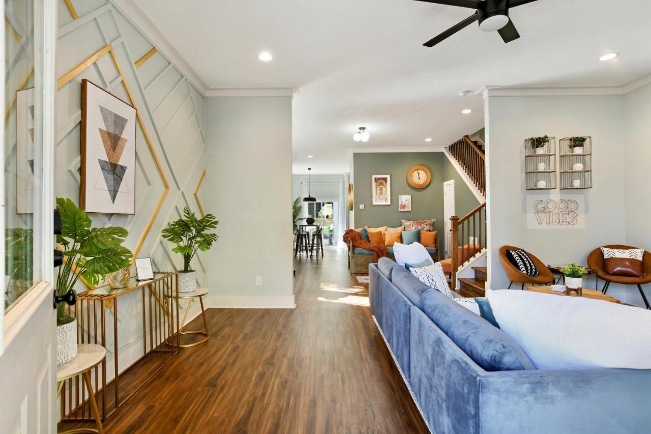 Sun Lit Modern Home With Good Vibes And Lots Of Coffee - Designedbydom Atlanta Exterior foto